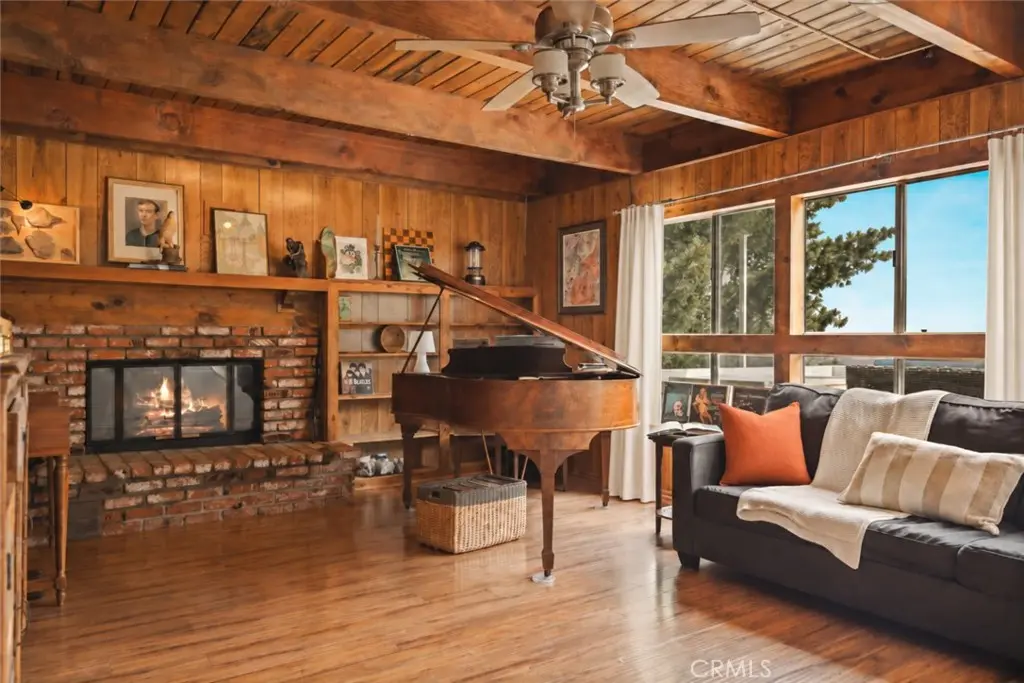 1284 Cortina, Lake Arrowhead, CA — listing photo 1