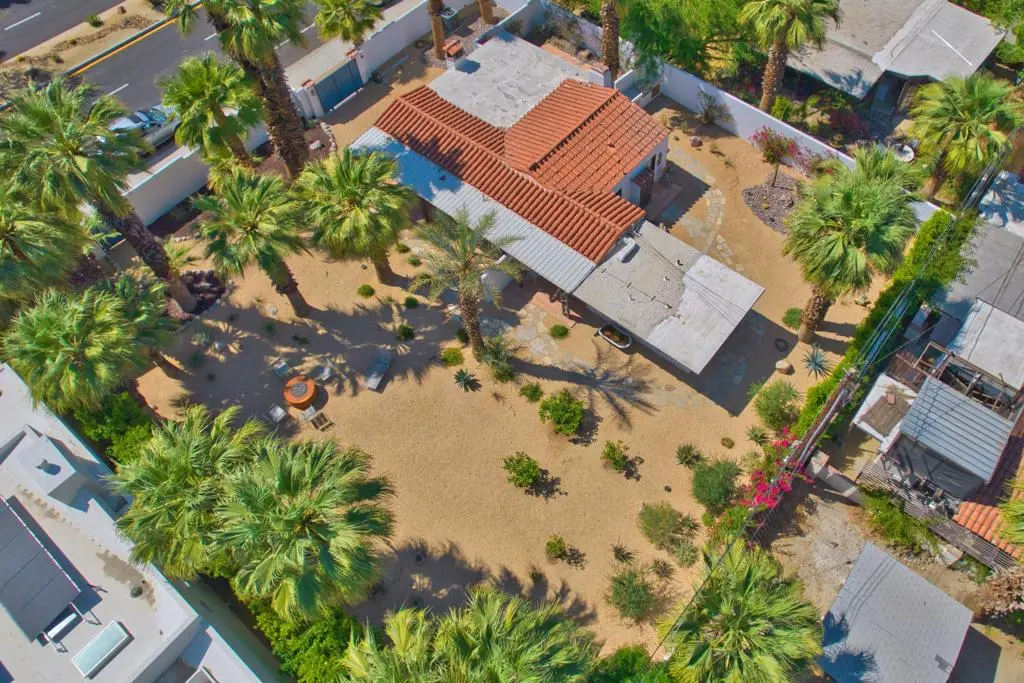 52862 Eisenhower Drive, La Quinta, CA — listing photo 1