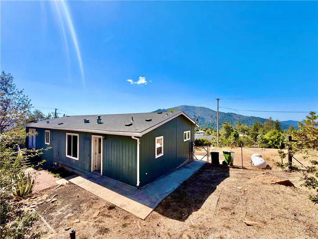 11230 Greenaway Court, Cobb, CA — listing photo 1