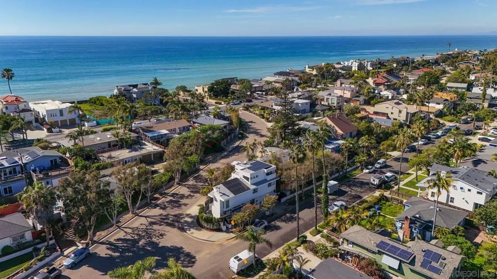 440 La Mesa Ave, Encinitas, CA — listing photo 1