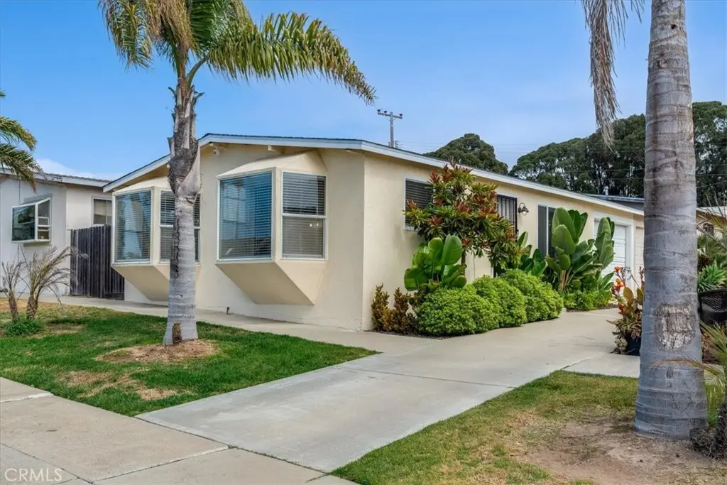 1341 Dewey, Oceano, CA — listing photo 1