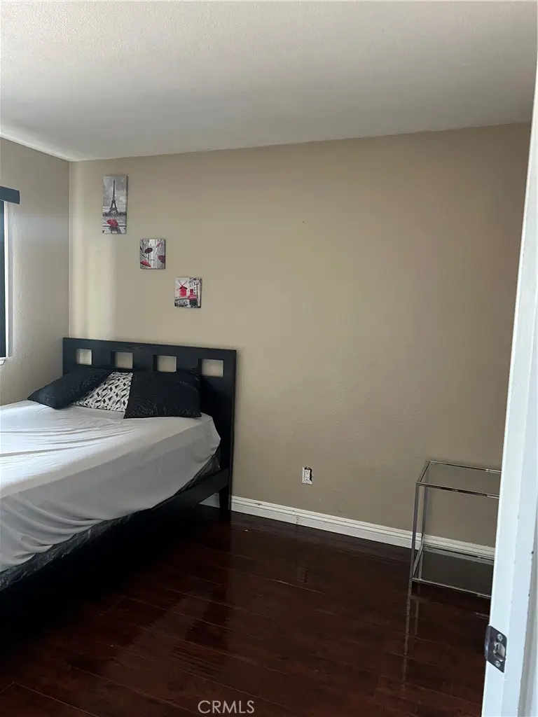 Residential Lease for rent at 453 Cherry Vista Apt B, Perris, Riverside County, CA featuring 1 bed and 1 bath