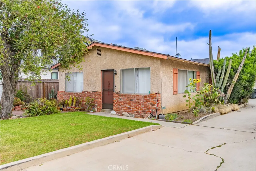 218 E 16th, Costa Mesa, CA — listing photo 1