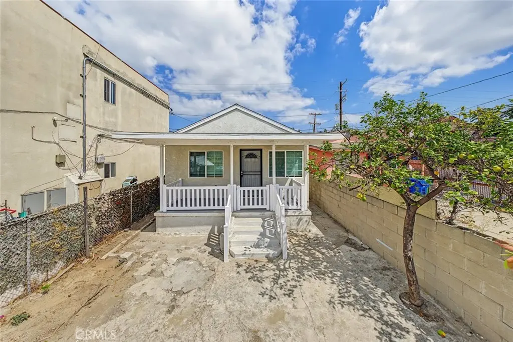 3207 E Cesar E Chavez Avenue, Los Angeles, CA — listing photo 1