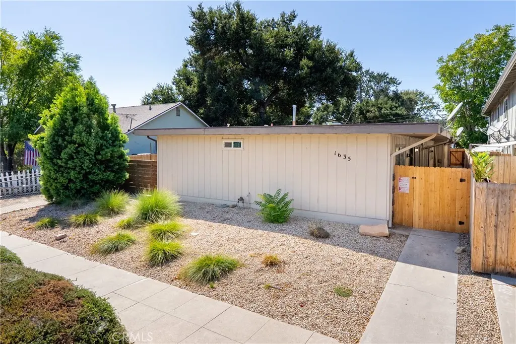 1635 Pine, Paso Robles, CA — listing photo 1