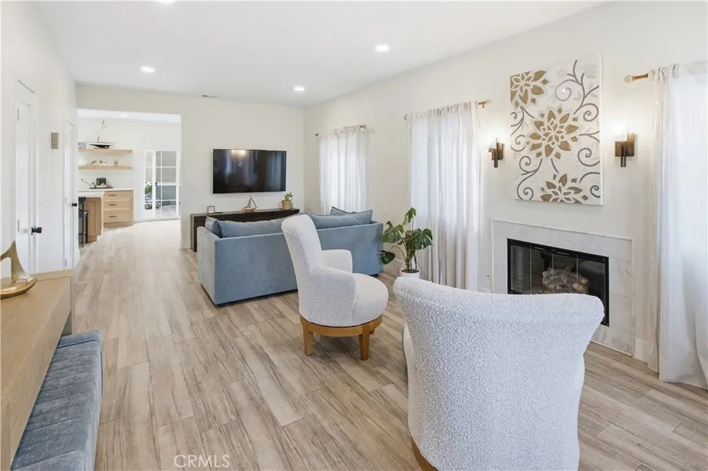 3040 Linden, Long Beach, CA — listing photo 1