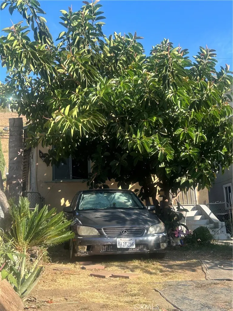 5065 Alhambra, Los Angeles, CA — listing photo 1