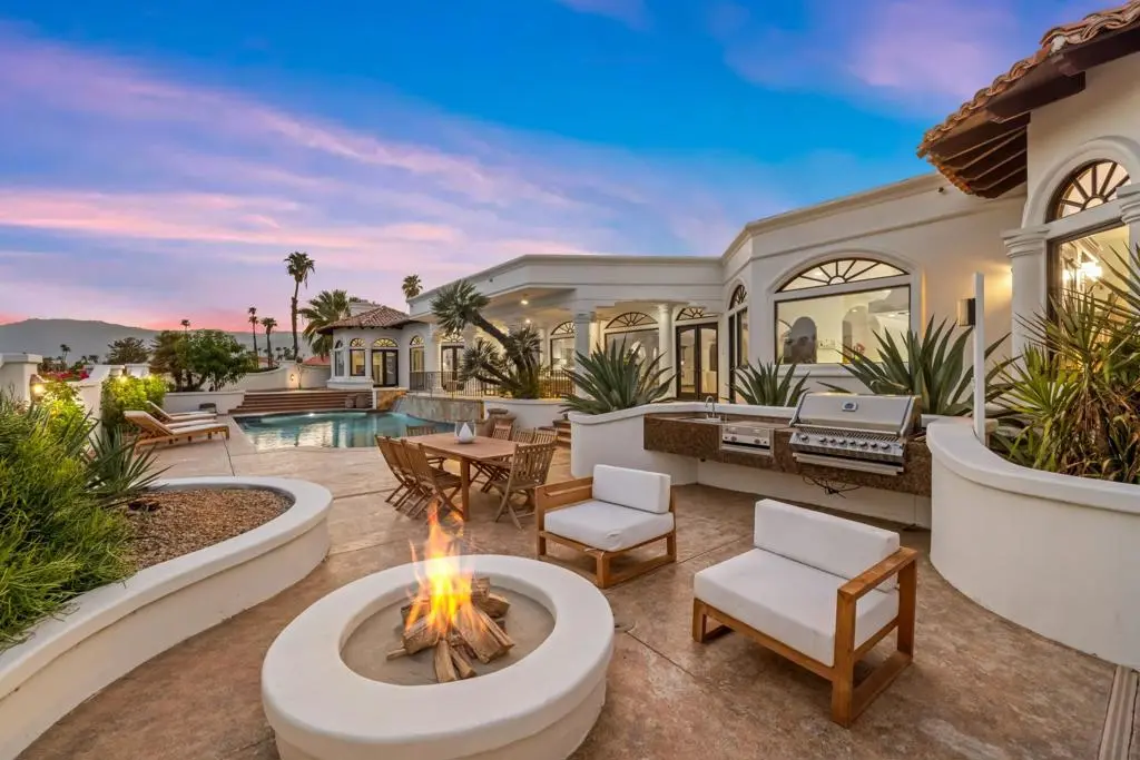 345 Crest Lake Drive, Palm Desert, CA — listing photo 1