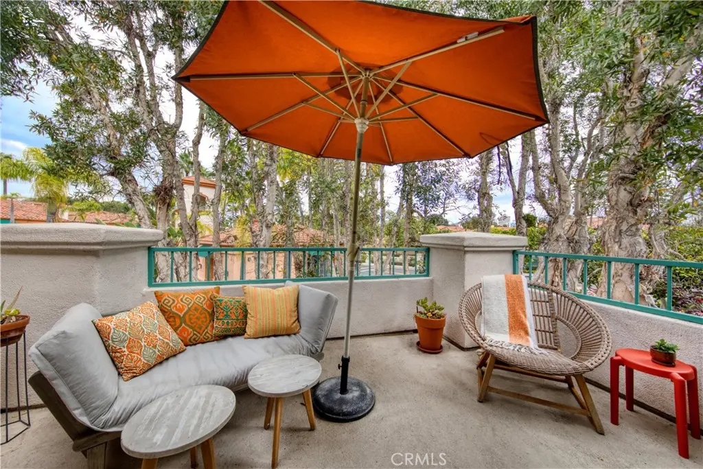 14 Villa Point, Newport Beach, CA — listing photo 1