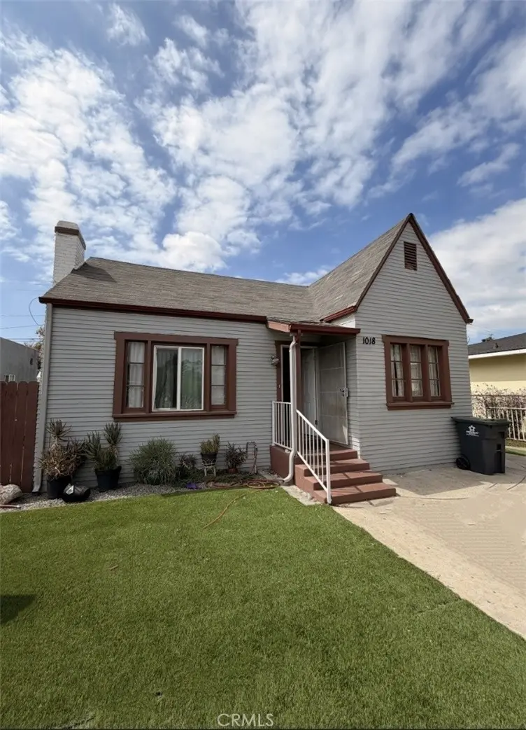 1018 S Halladay, Santa Ana, CA — listing photo 1