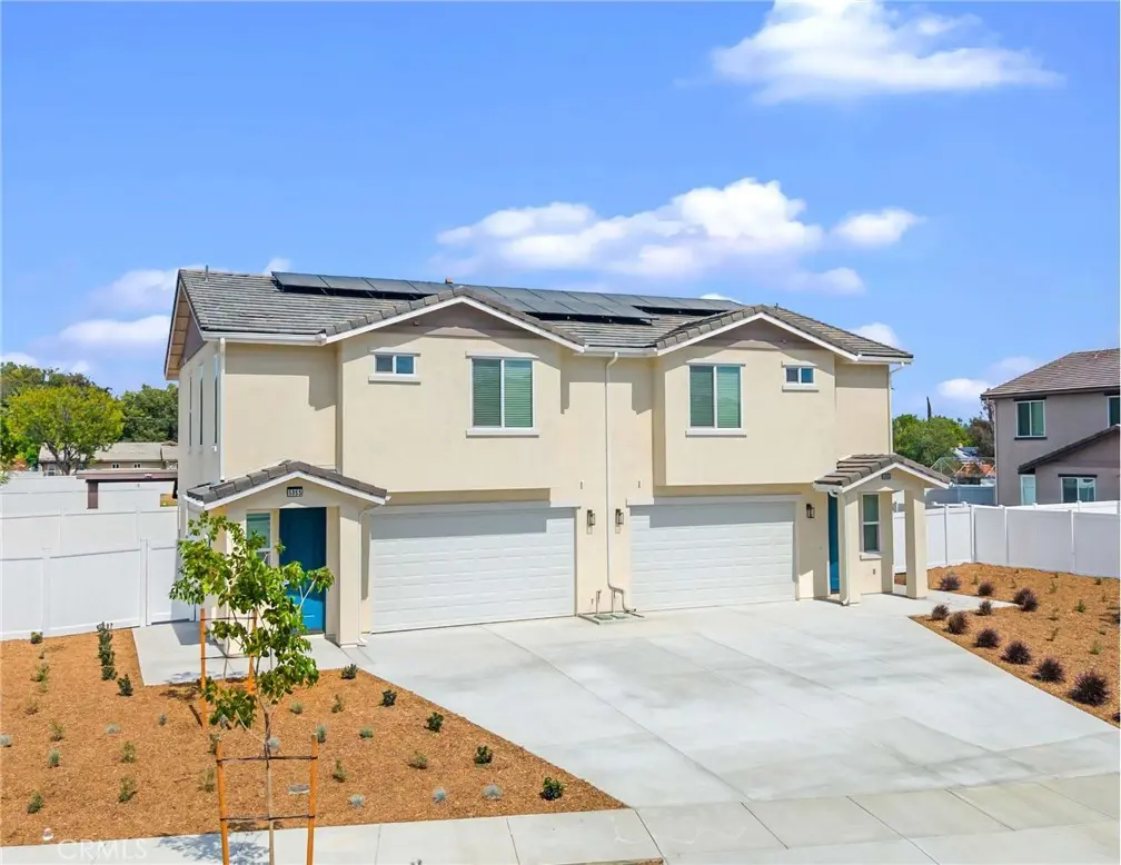 5853 -5855 Persepolis Court, Riverside, CA — listing photo 1