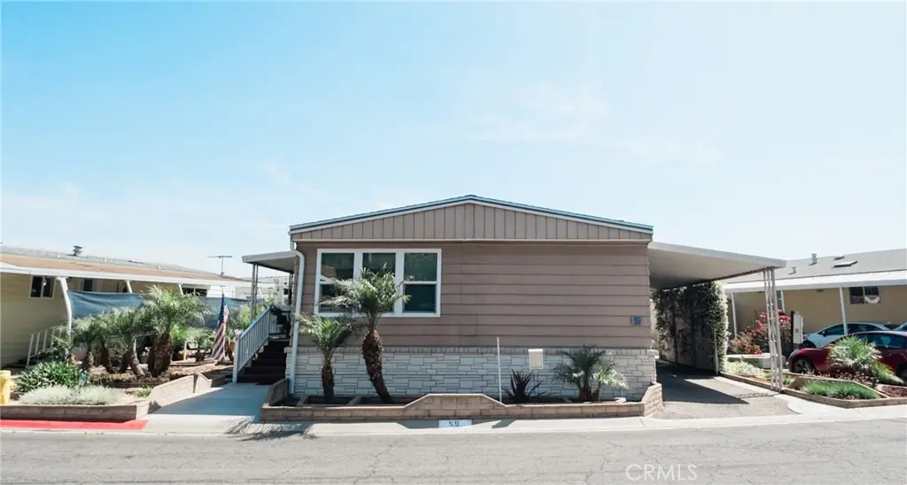 18601 Newland Street 59, Huntington Beach, CA — listing photo 1