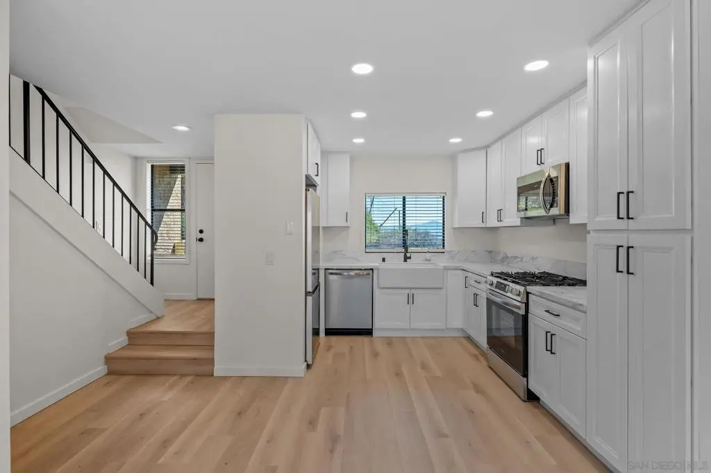 10814 Riderwood D, Santee, CA — listing photo 1