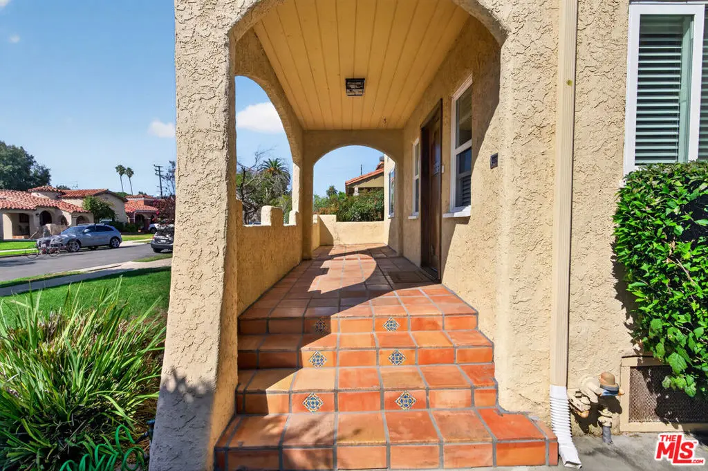 Single Family Residence for rent at 1720 S Genesee Avenue, Los Angeles, CA featuring 2 beds and 2 baths