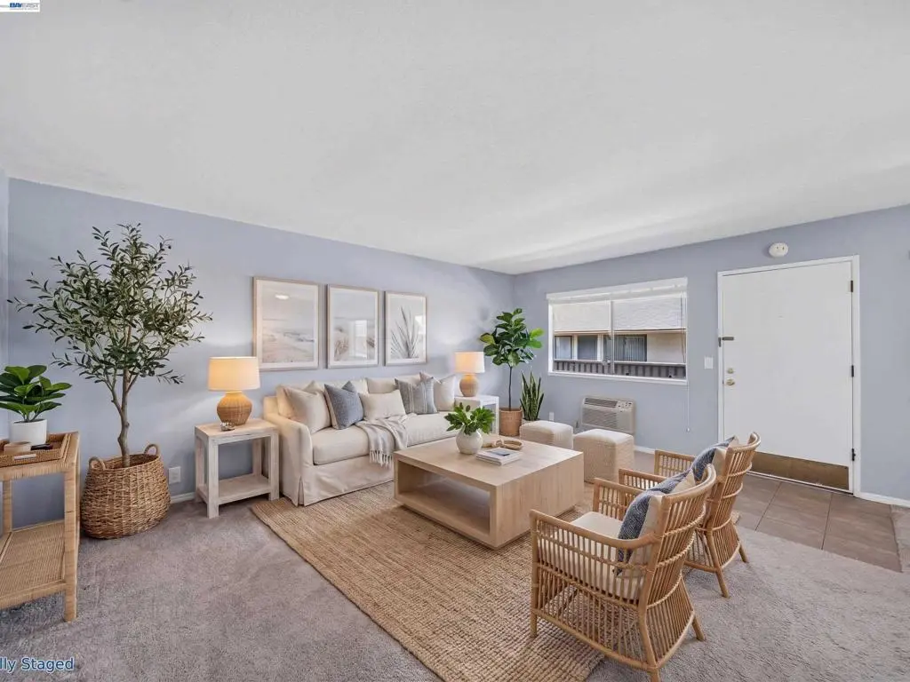 Condominium for sale at 185 Union Ave 14, Campbell, CA featuring 1 bed and 1 bath