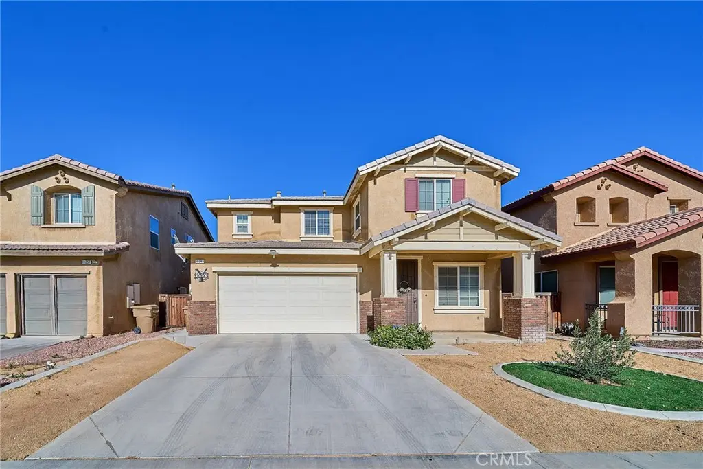 10249 Jennifer, Hesperia, CA — listing photo 1