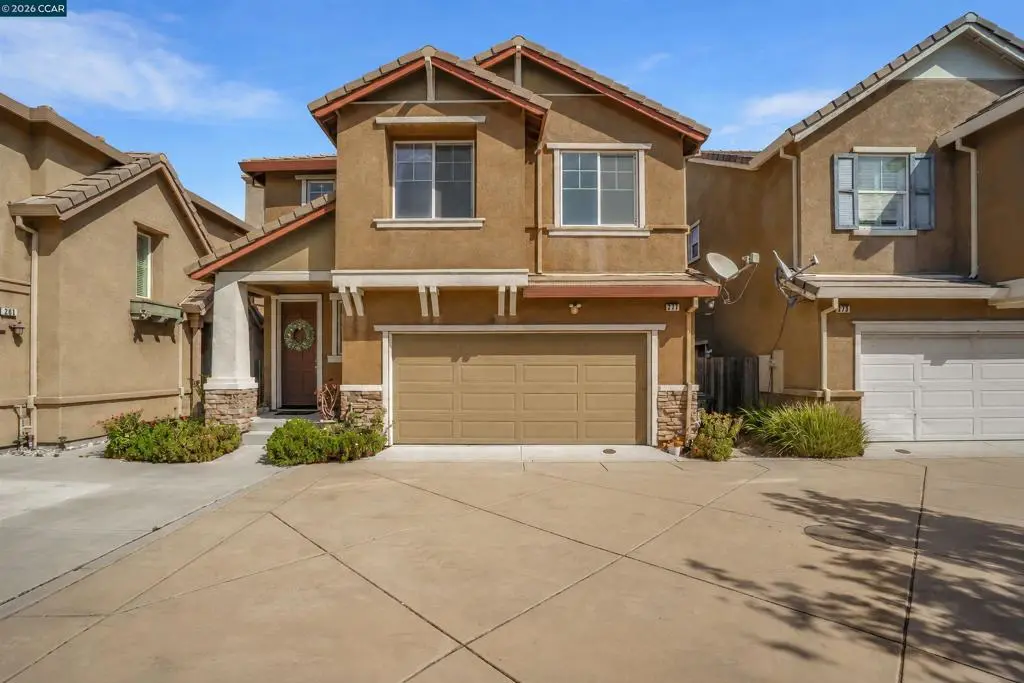 Single Family Residence for sale at 277 Kapalua Bay Cir, Pittsburg, CA featuring 3 beds and 3 baths