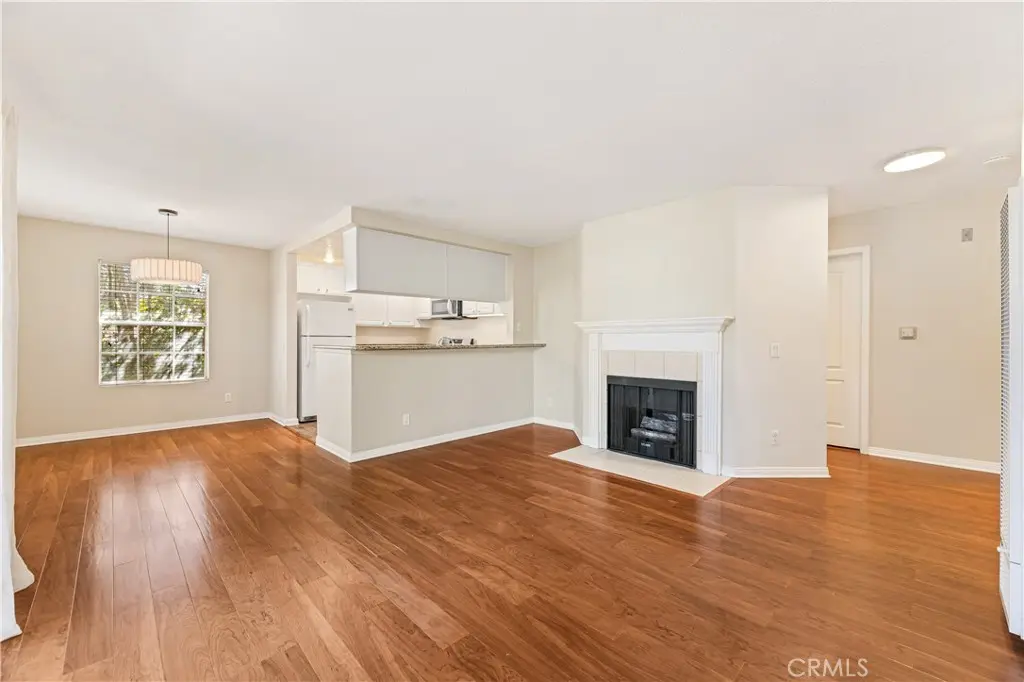1401 N Greenbrier Road 202, Long Beach, CA — listing photo 1
