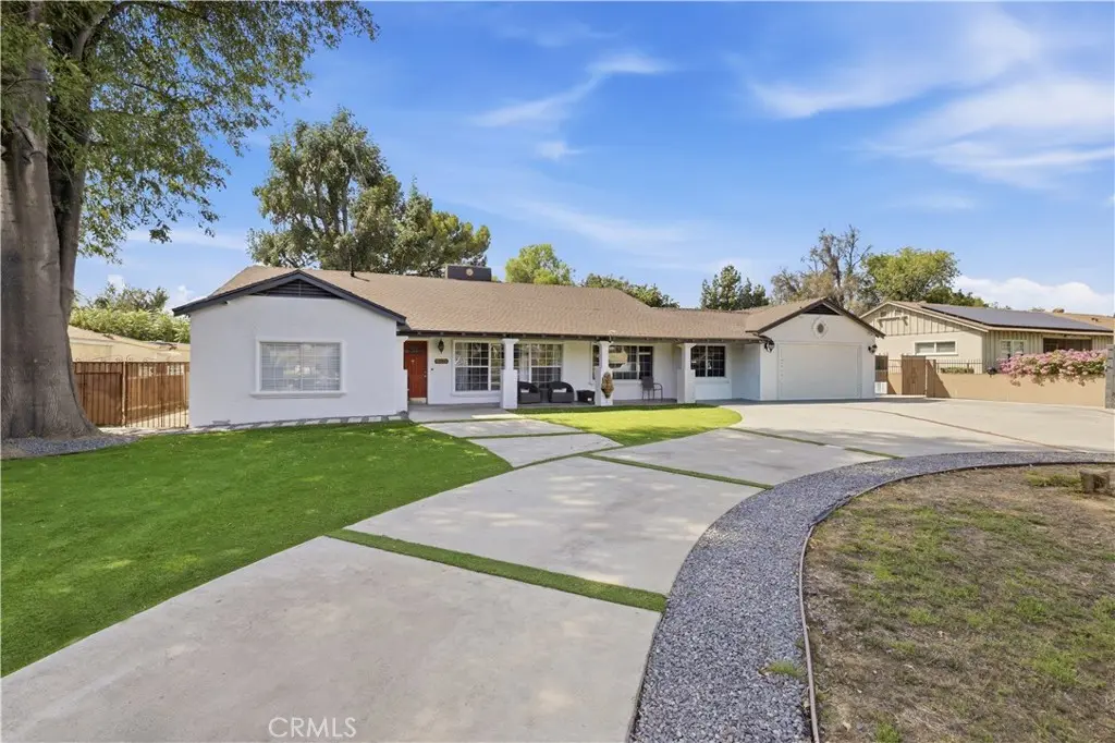 9625 Orion Avenue, North Hills, CA — listing photo 1