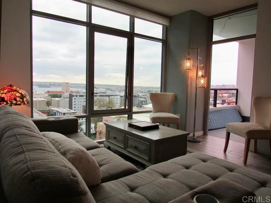 425 W Beech St 1255, San Diego, CA — listing photo 1