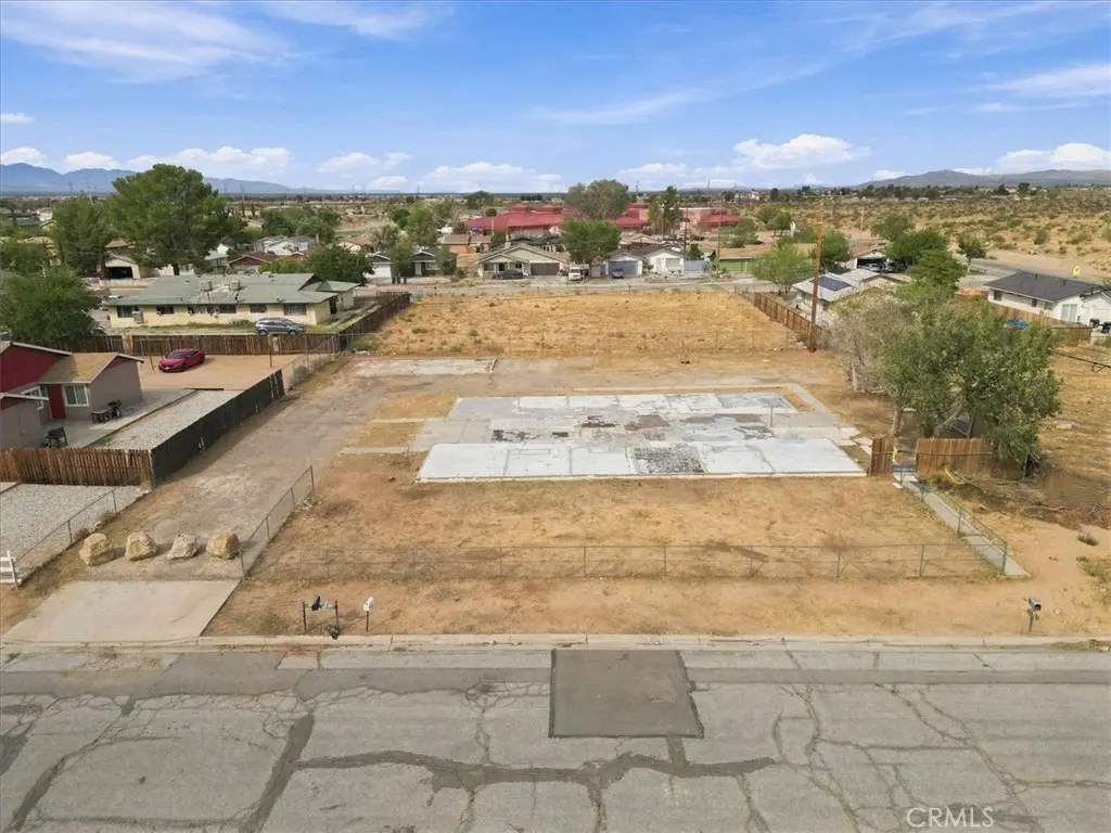 18262 Cherimoya, Adelanto, CA — listing photo 1