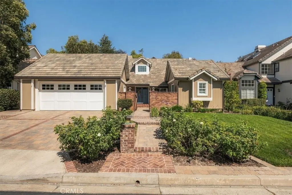 8 Lexington Way, Coto de Caza, CA — listing photo 1