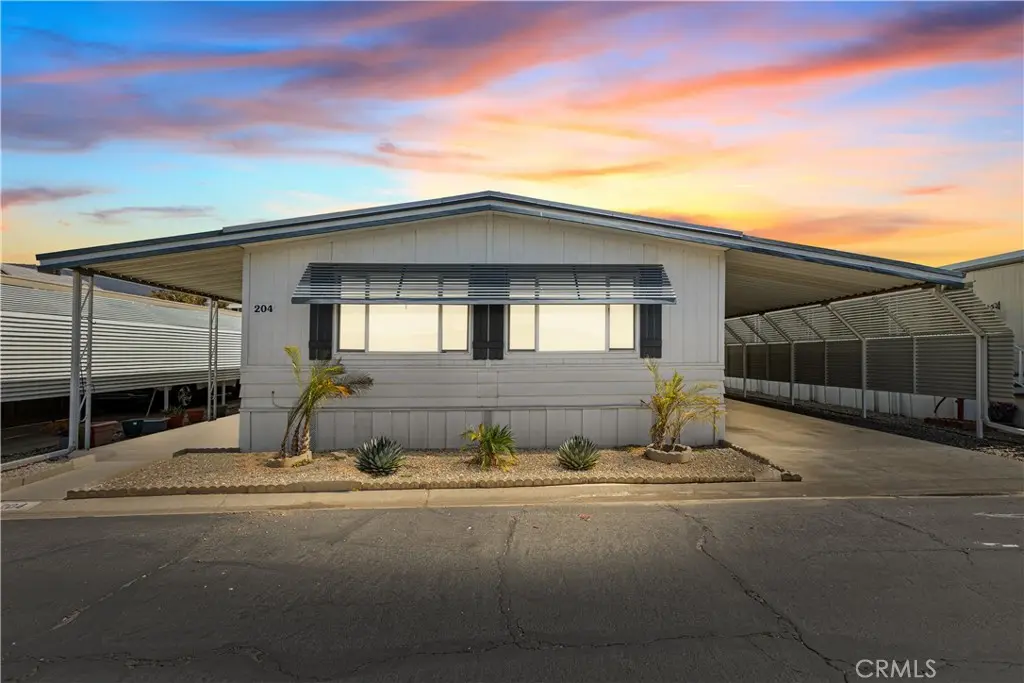 35218 Fir 204, Yucaipa, CA — listing photo 1