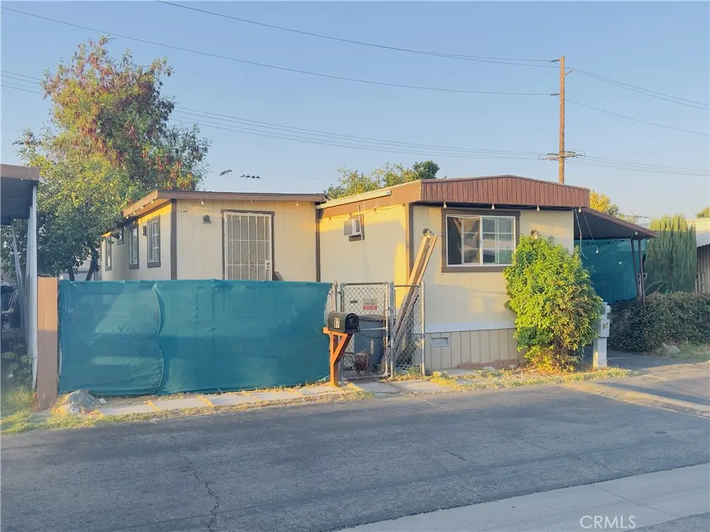 190 Meridian Avenue 87, Rialto, CA — listing photo 1