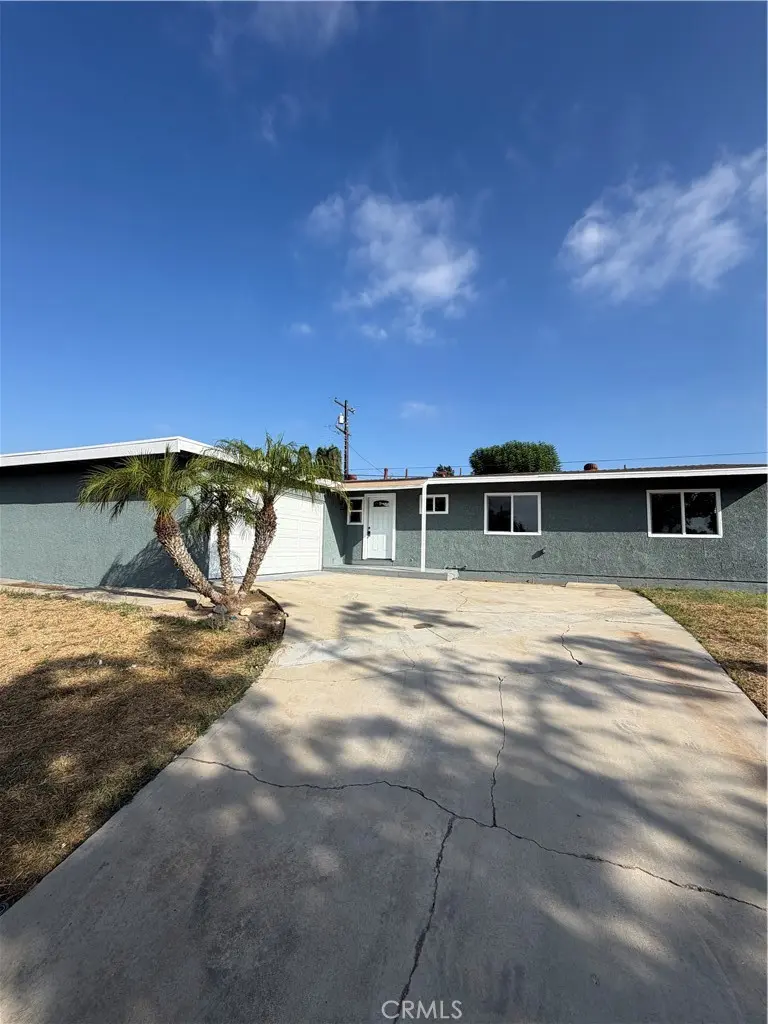 364 W Rosewood Street, Rialto, CA — listing photo 1