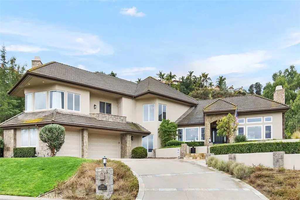 22499 Bear Creek Drive S, Murrieta, CA — listing photo 1