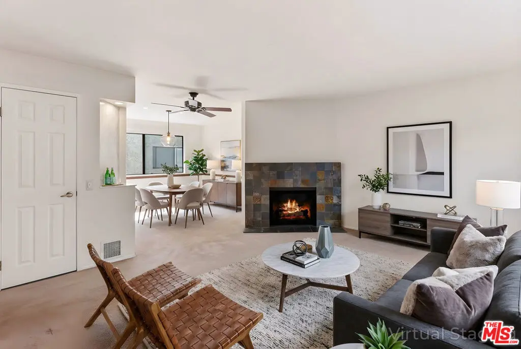 11643 Chandler Boulevard 111, Valley Village, CA — listing photo 1