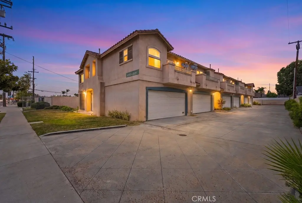 8317 Alameda Street, Downey, CA — listing photo 1