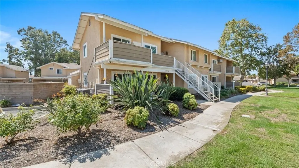 3732 Oak Creek H, Ontario, CA — listing photo 1