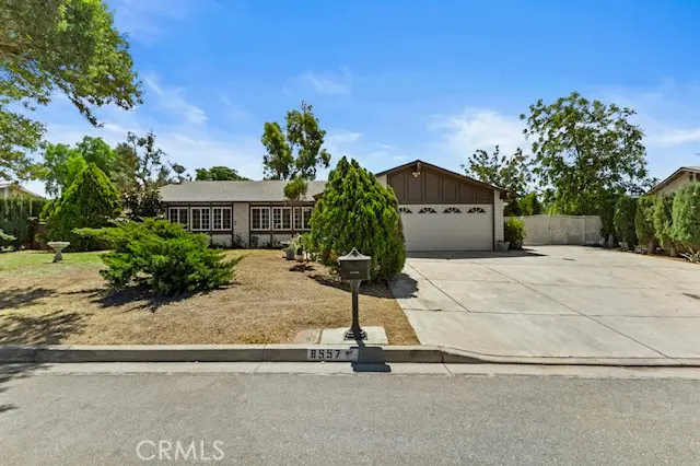 8557 Saddlecreek, Jurupa Valley, CA — listing photo 1