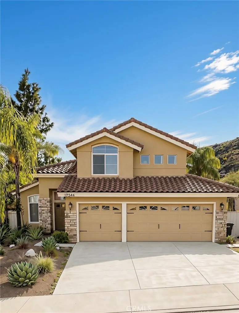 Single Family Residence for sale at 15364 Spyglass, Lake Elsinore, CA featuring 4 beds and 3 baths