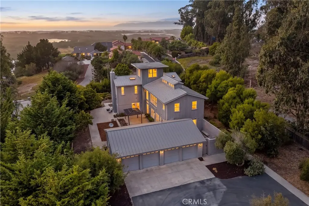 950 Mesa View Drive, Arroyo Grande, CA — listing photo 1
