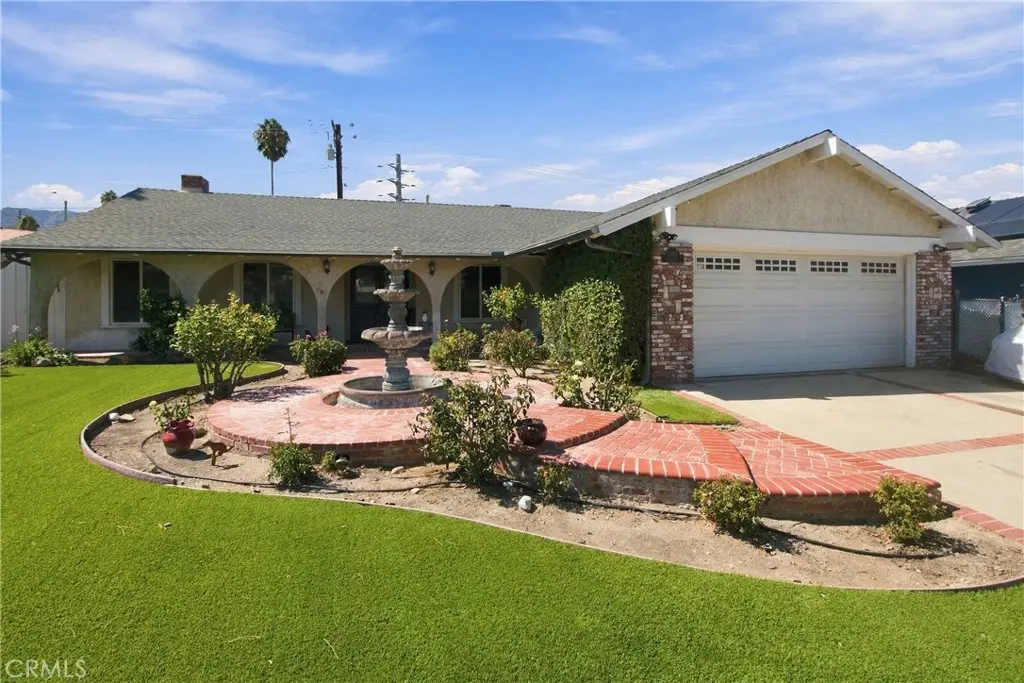 24701 Fourl Road, Newhall, CA — listing photo 1