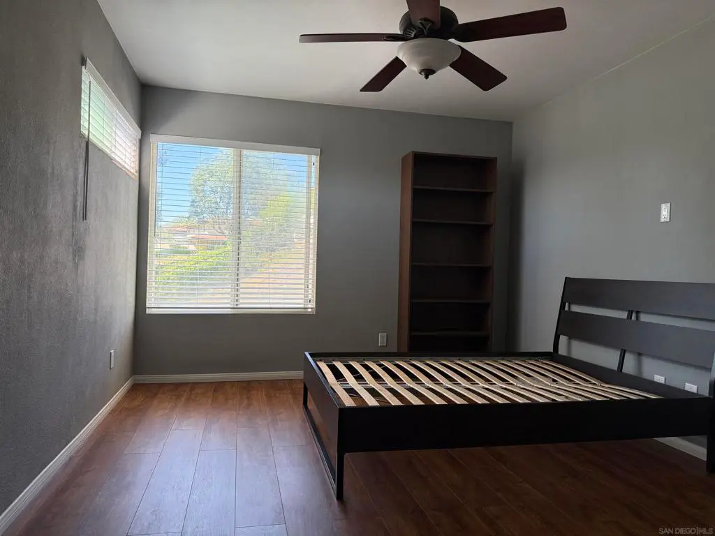 Apartment for rent at 10006 Maya Linda Rd 5203, San Diego, CA featuring 1 bed