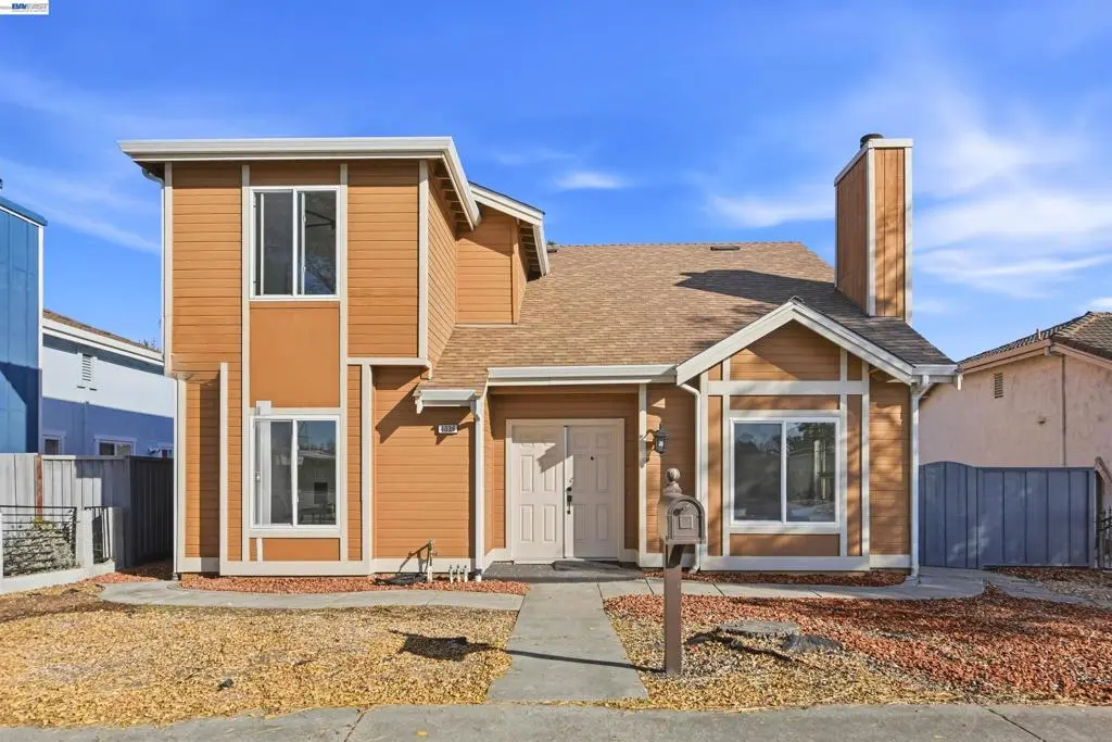 Single Family Residence for sale at 4036 Deep Creek Rd, Fremont, CA featuring 4 beds and 3 baths