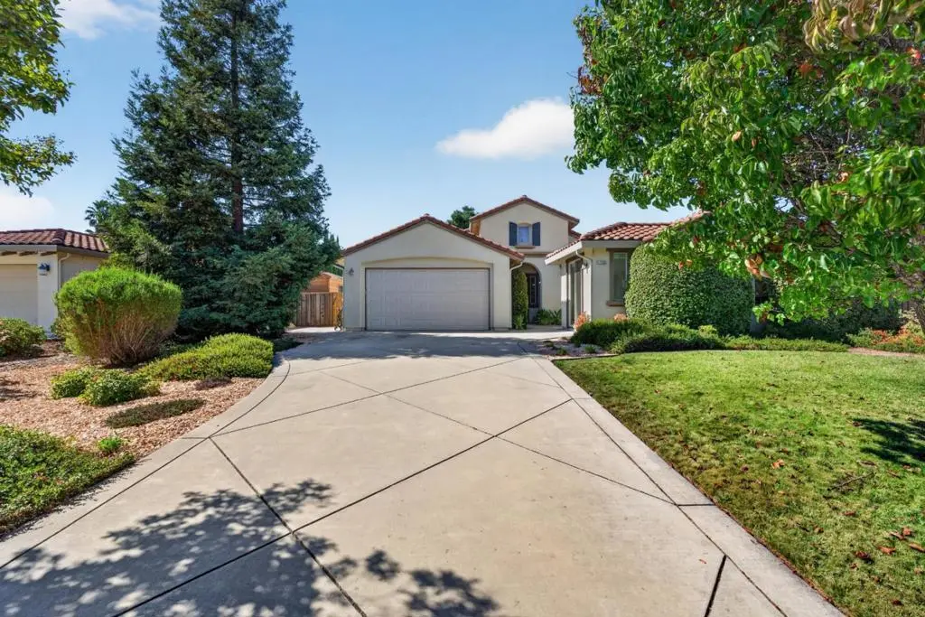 Single Family Residence for sale at 17395 Pineau Court, Morgan Hill, CA featuring 3 beds and 2 baths