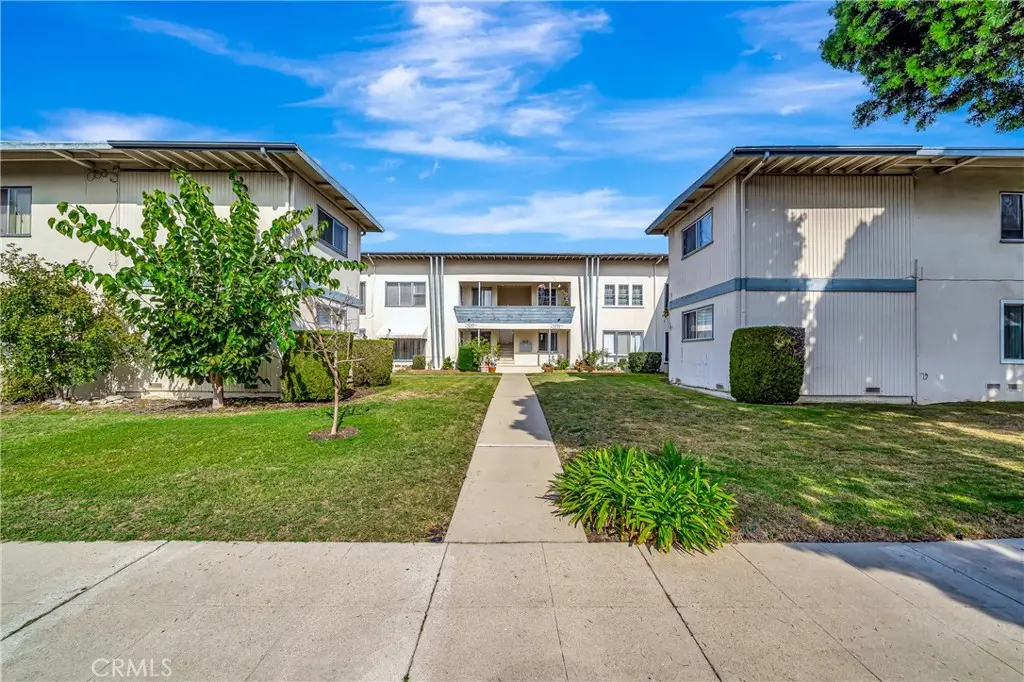 Condominium for sale at 5741 Clemson, Los Angeles, CA featuring 2 beds and 1 bath