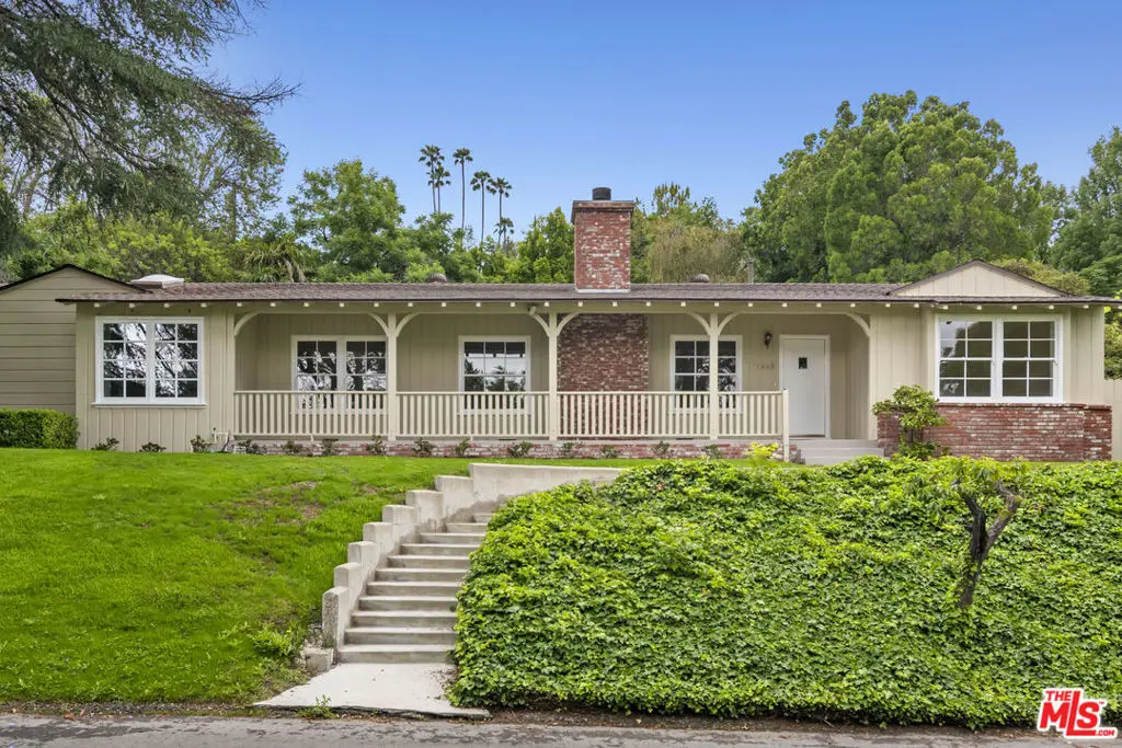 18080 Karen Drive, Encino, CA — listing photo 1
