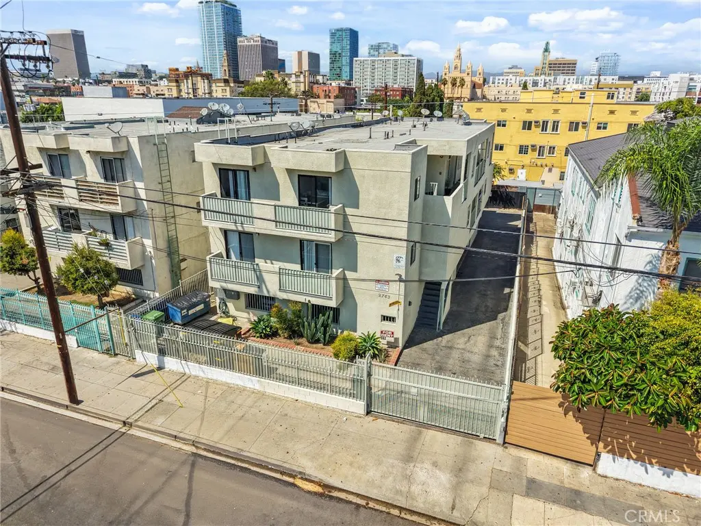 2763 San Marino, Los Angeles, CA — listing photo 1