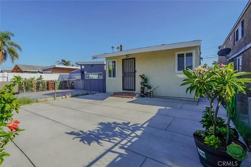 1434 W 153rd, Compton, CA — listing photo 1