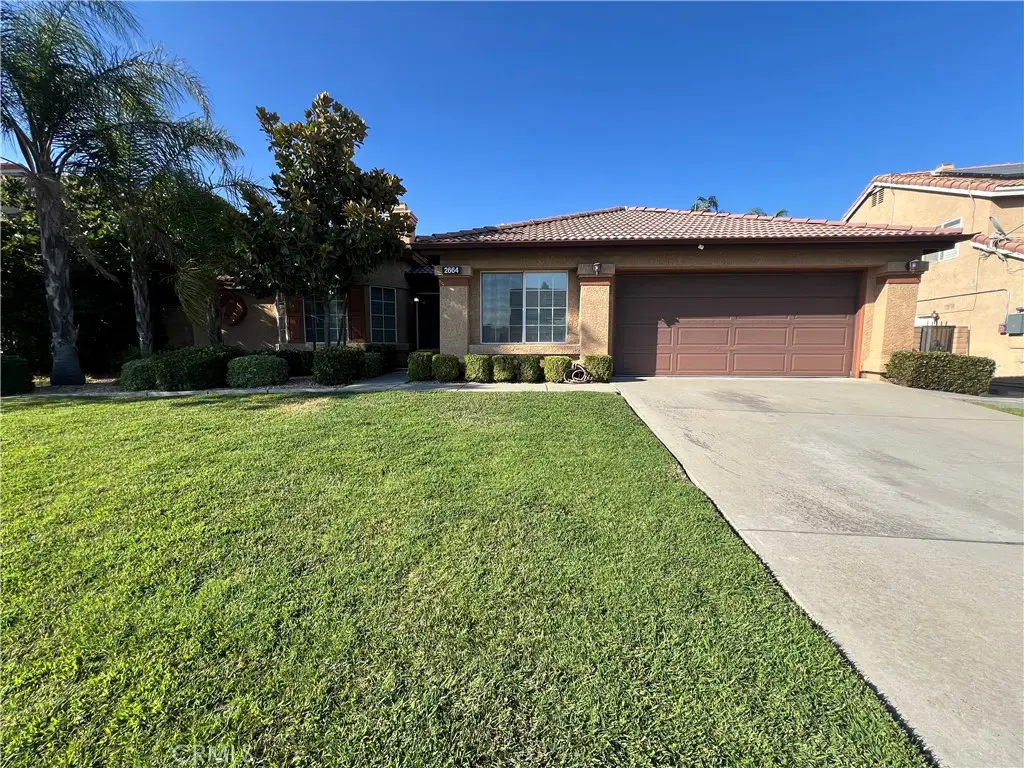 2664 La Morada, Rialto, CA — listing photo 1