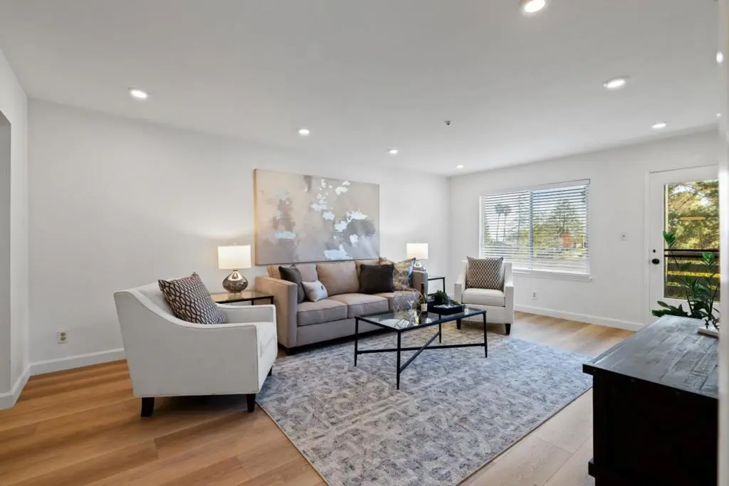 Condominium for sale at 4000 Farm Hill Boulevard 111, Redwood City, CA featuring 2 beds and 1 bath