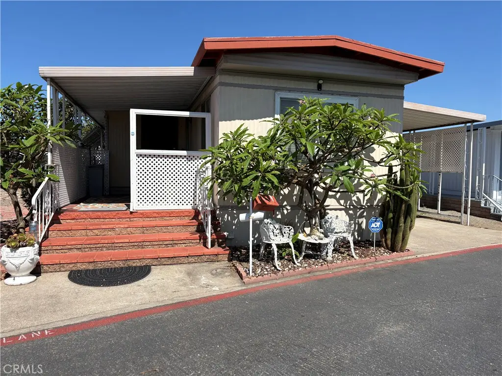 76 Shirle Lane, Oceanside, CA — listing photo 1