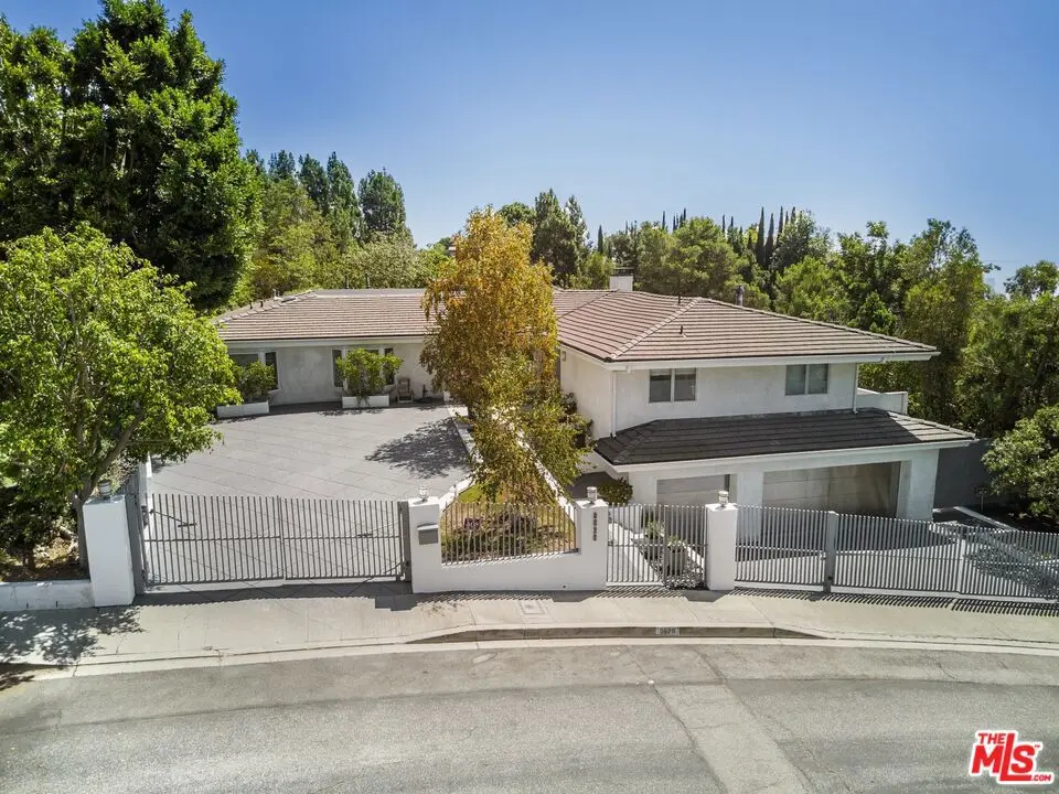 Single Family Residence for sale at 9626 Highridge Drive, Beverly Hills, CA featuring 5 beds and 5 baths