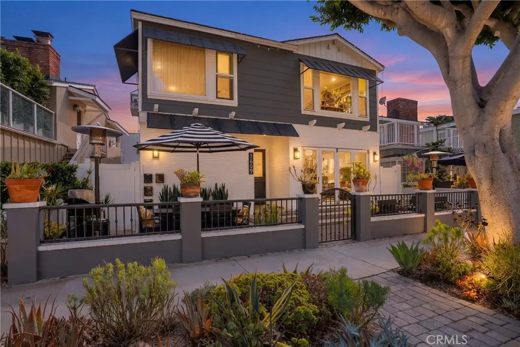 1609 E Balboa Boulevard, Newport Beach, CA — listing photo 1