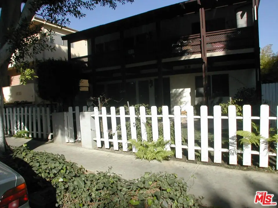 1237 FRANKLIN Street 4, Santa Monica, CA — listing photo 1